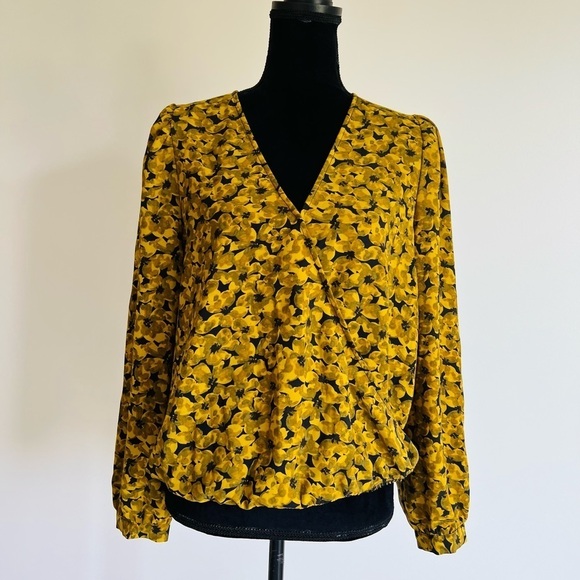 A New Day Mustard Floral Faux Wrap Blouse M - Picture 1 of 7